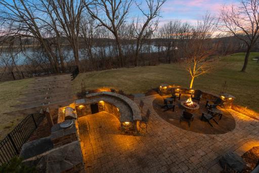 18887 Magenta Bay, Eden Prairie, MN 55347