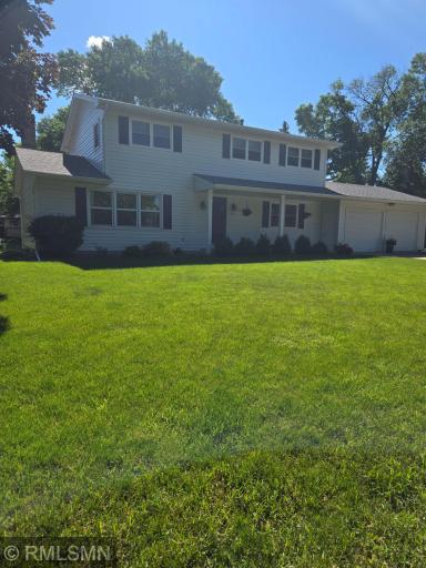 435 Alan Street SW, Hutchinson, MN 55350
