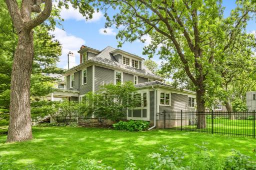 1729 Logan Avenue S, Minneapolis, MN 55403