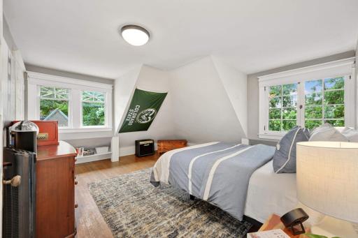 1729 Logan Avenue S, Minneapolis, MN 55403
