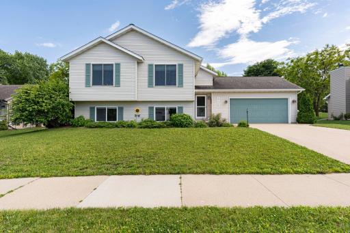 2706 59th Street NW, Rochester, MN 55901
