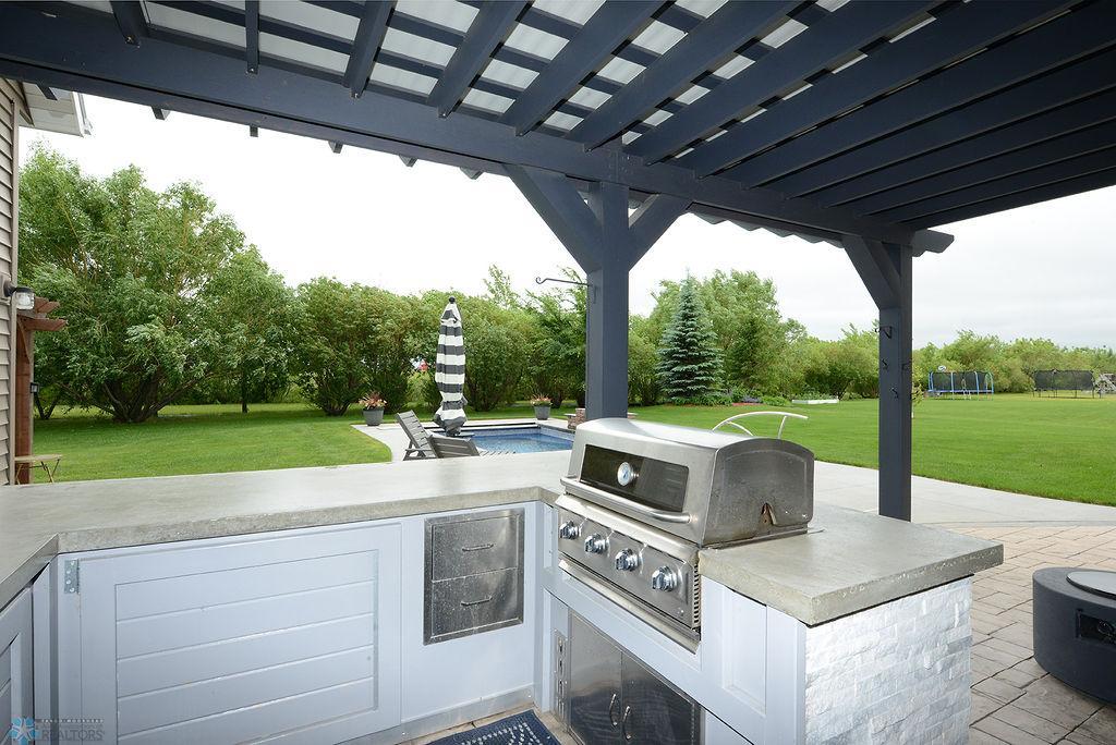 Fabulous Outdoor Kitchen