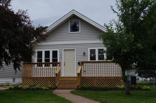 713 15th Street NE, Austin, MN 55912
