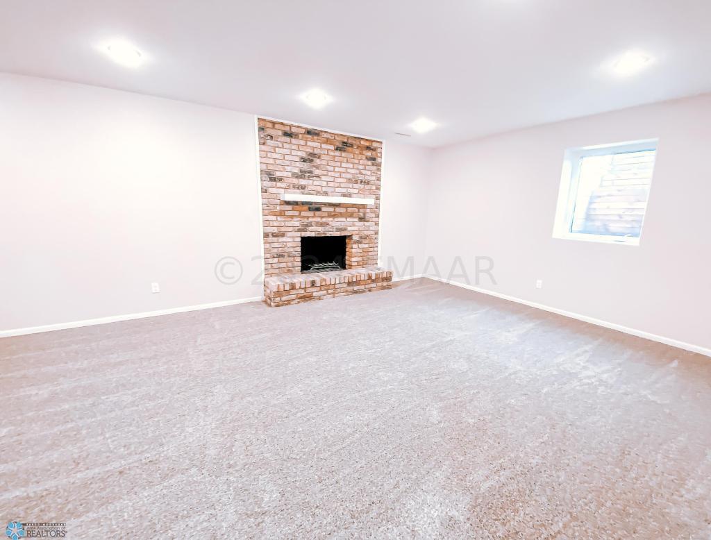 Family Room.jpeg