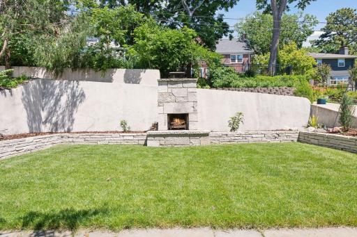 330 Elmwood Place W, Minneapolis, MN 55419