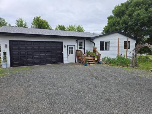 11163 N Frontage Road, Pine City, MN 55063