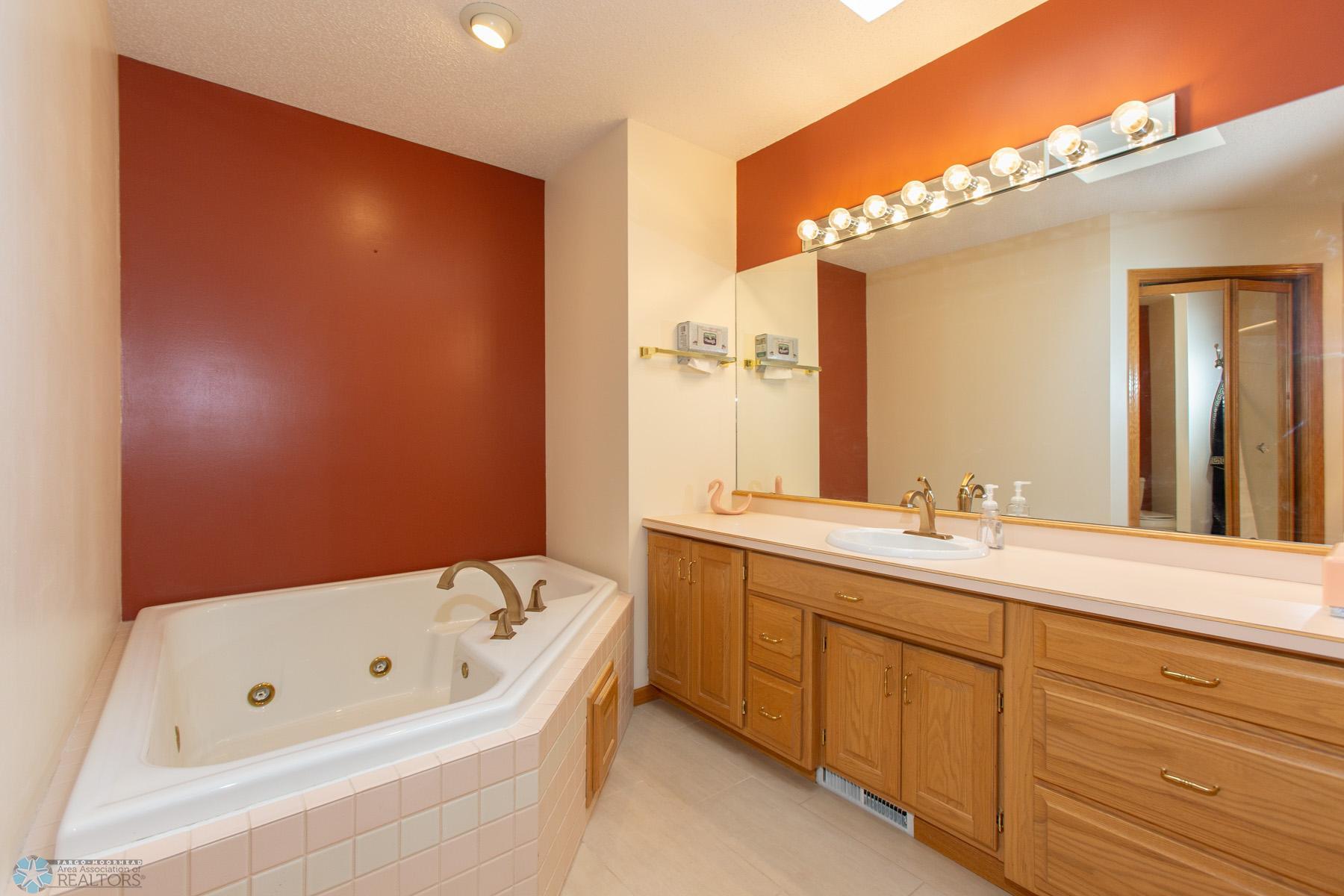 En Suite Bathroom