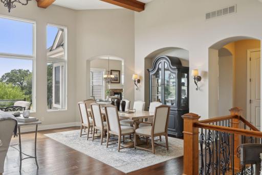2928 Jonquil Trail N, Lake Elmo, MN 55042