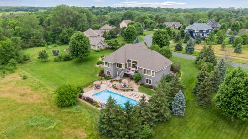 2928 Jonquil Trail N, Lake Elmo, MN 55042