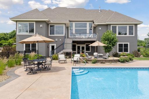 2928 Jonquil Trail N, Lake Elmo, MN 55042