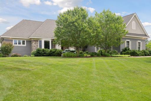 2928 Jonquil Trail N, Lake Elmo, MN 55042