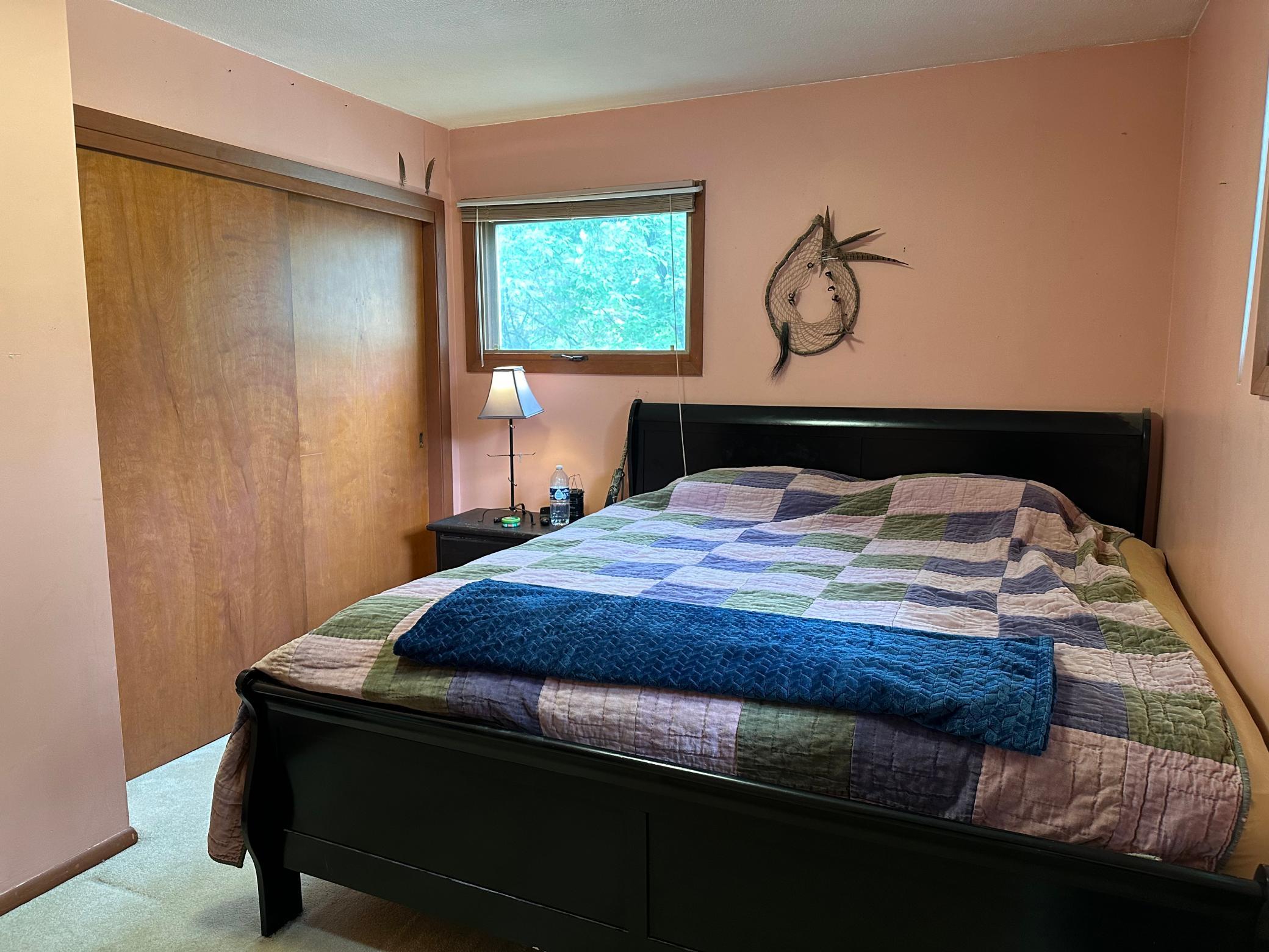 Bedroom 1.jpg