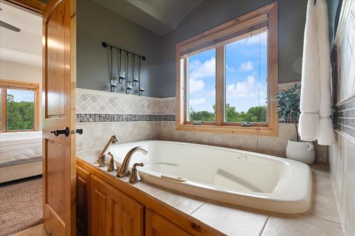 8426 136th Avenue NE, Forest Lake, MN 55025