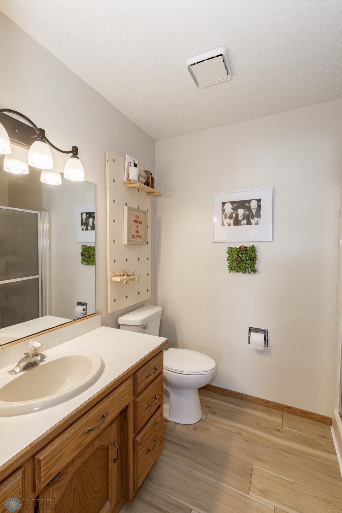 PrimaryBathroom-3/4