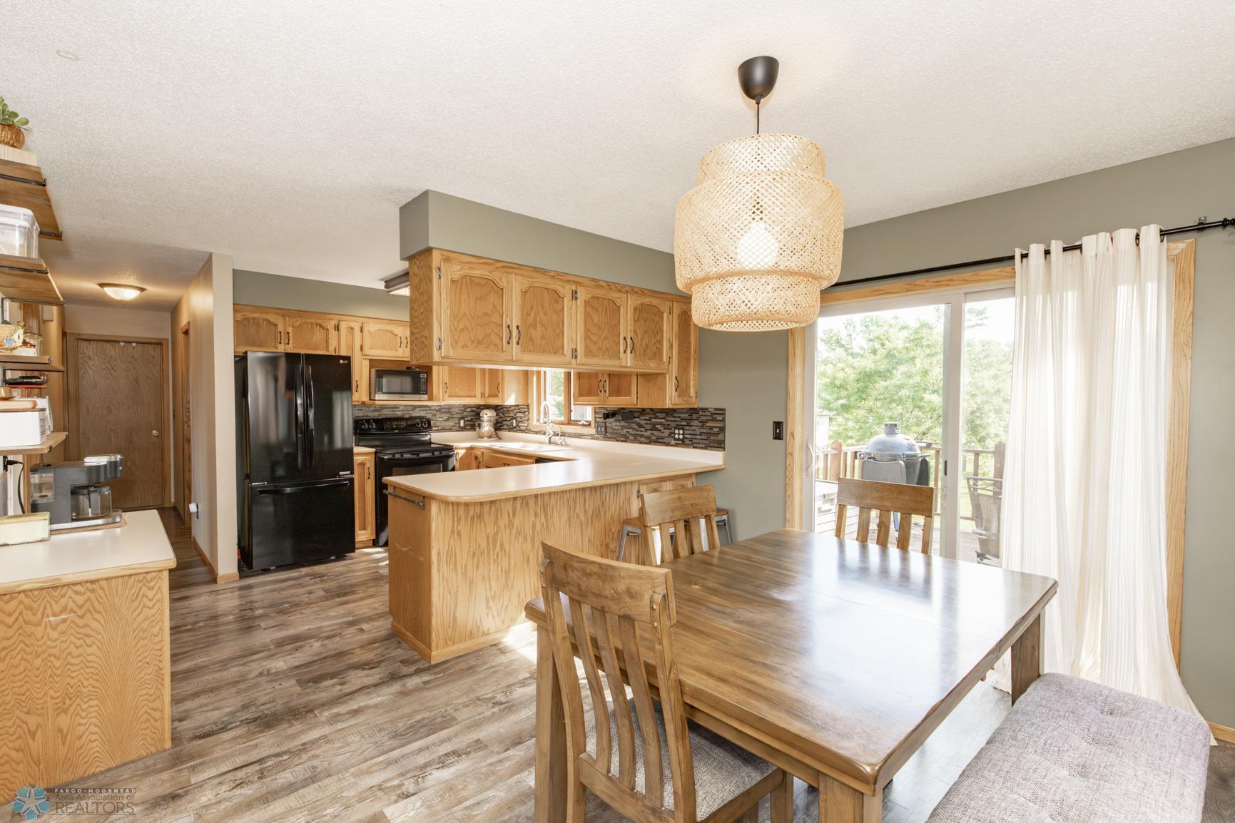 Kitchen/Dining