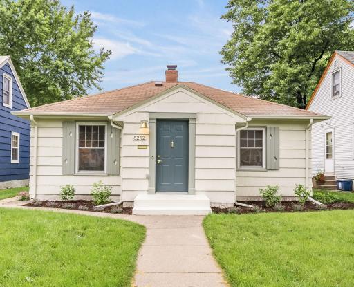 5252 45th Avenue S, Minneapolis, MN 55417