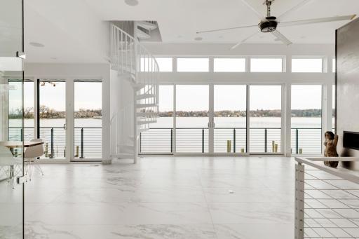 Watch the boats go by from any level; from the main, lower or take the staircase to the rooftop deck!