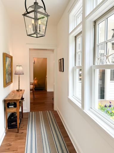 Hallway link between the house and garage