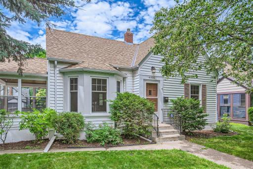 4220 Standish Avenue, Minneapolis, MN 55407