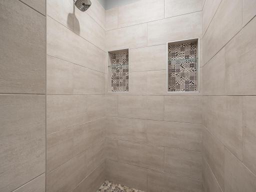 11480 Stoneridge Cir Dayton MN 55327 USA-068-058-Primary Bathroom-MLS_Size.jpg