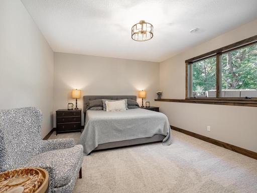 11480 Stoneridge Cir Dayton MN 55327 USA-076-024-Bedroom-MLS_Size.jpg