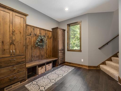 11480 Stoneridge Cir Dayton MN 55327 USA-060-033-Mudroom-MLS_Size.jpg