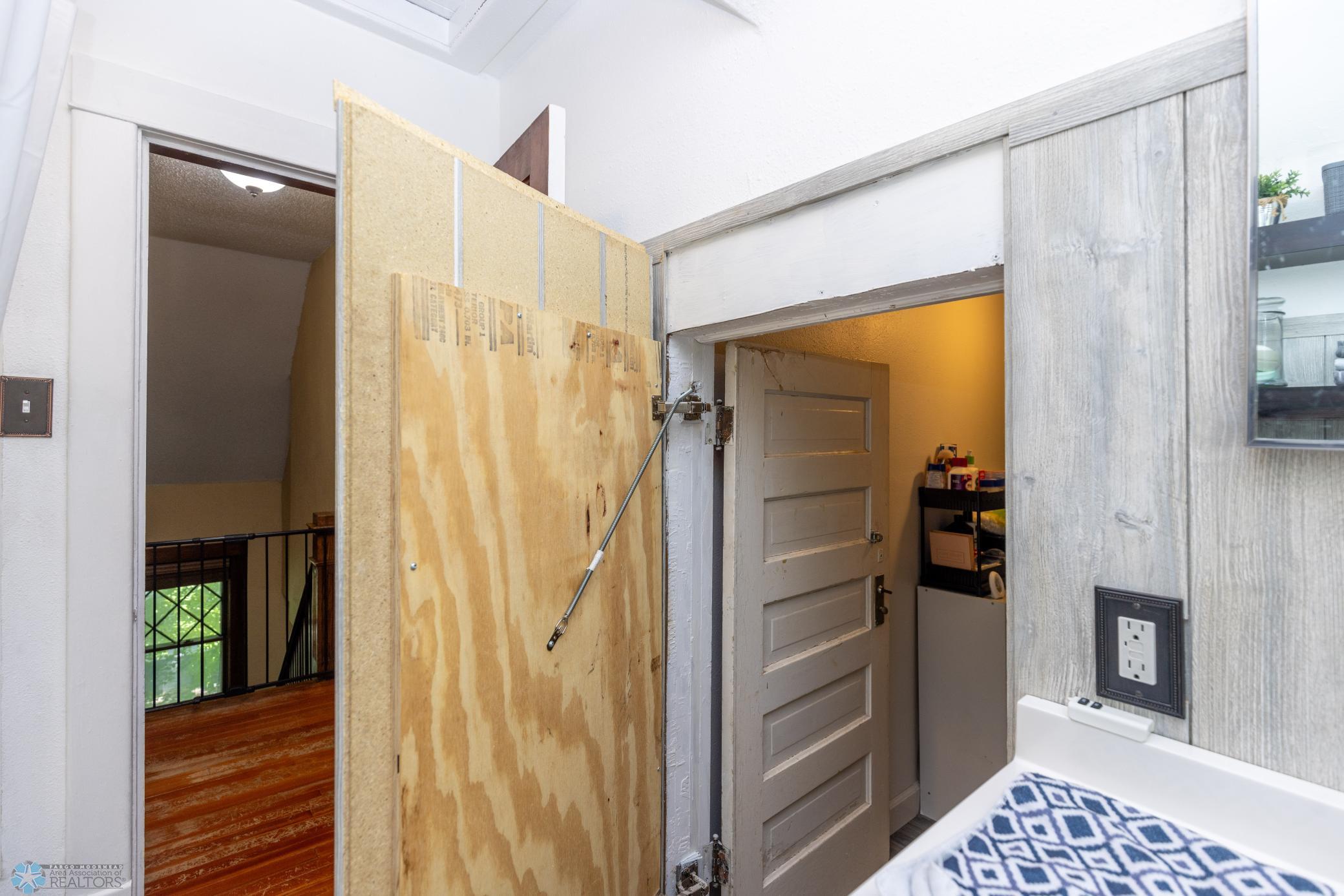 Storage-upper level bathroom