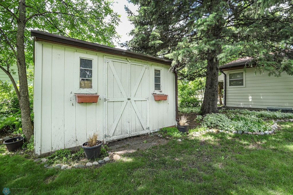 Storage shed