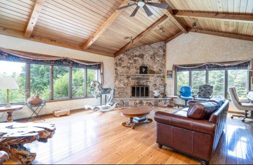 9455 County Road 26, Maple Plain, MN 55359
