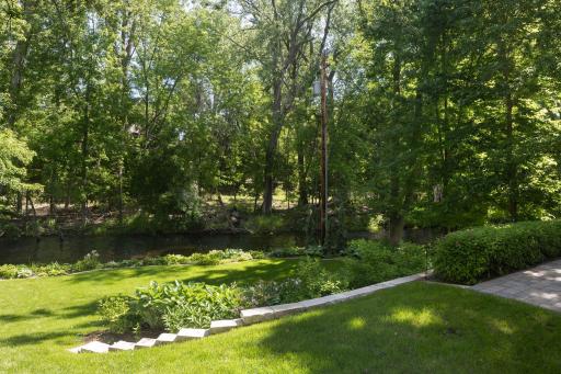 5429 Woodcrest Drive, Minneapolis, MN 55424
