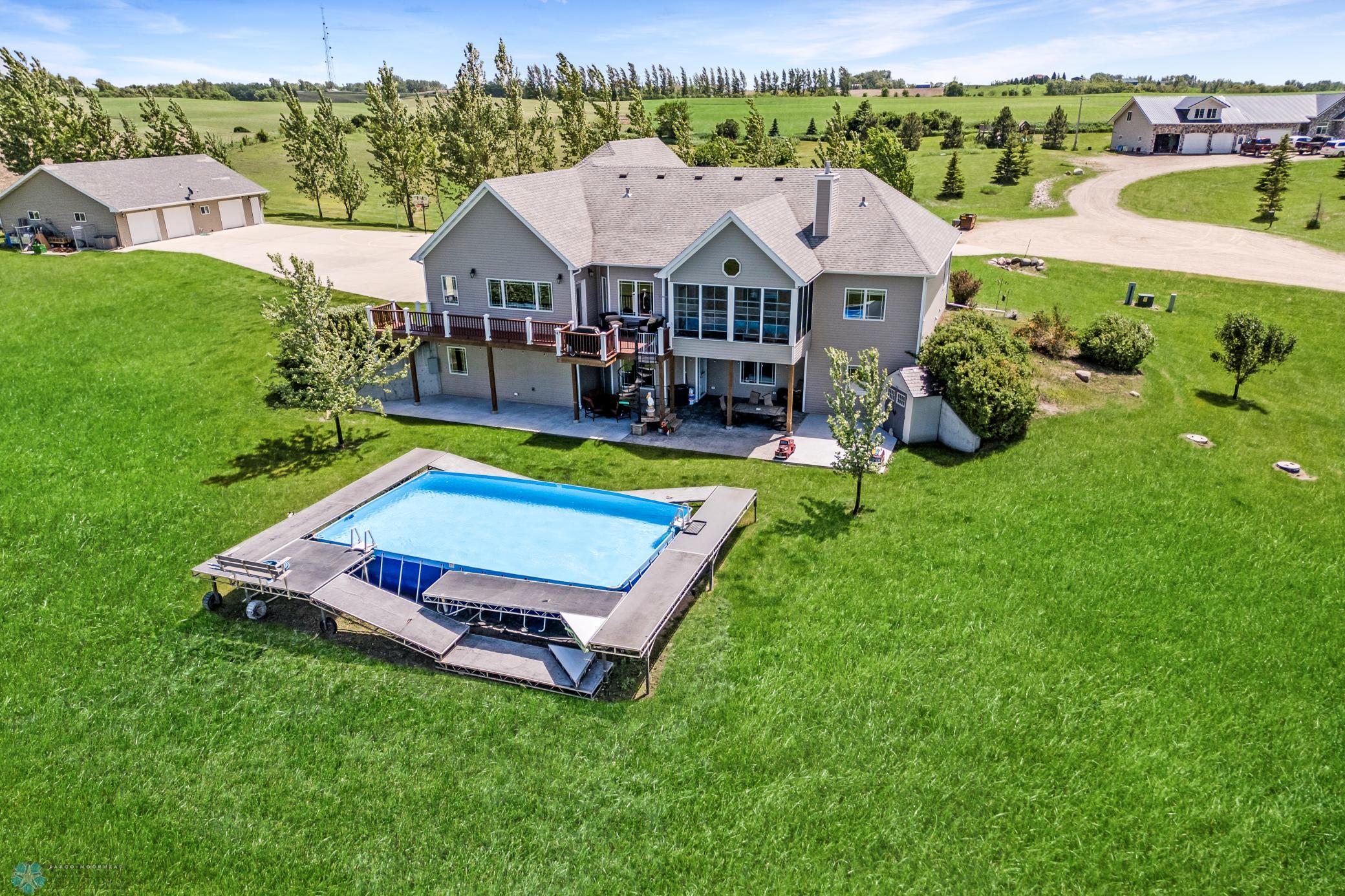 26188 6th Ave N - Hawley, MN