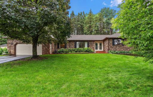 7813 Somerset Circle, Saint Paul, MN 55125