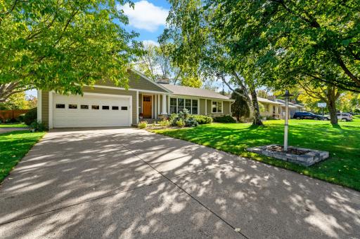 5913 Halifax Avenue S, Minneapolis, MN 55424