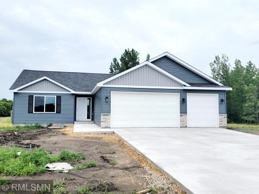357 Cedar Trail Drive, Le Sueur, MN 56058