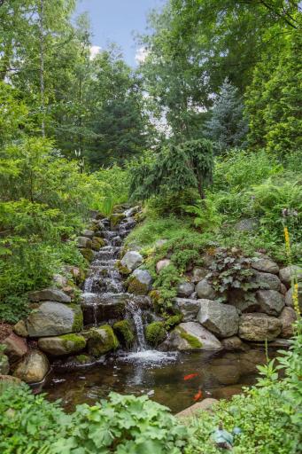 19650 Chimo West Street, Wayzata, MN 55391