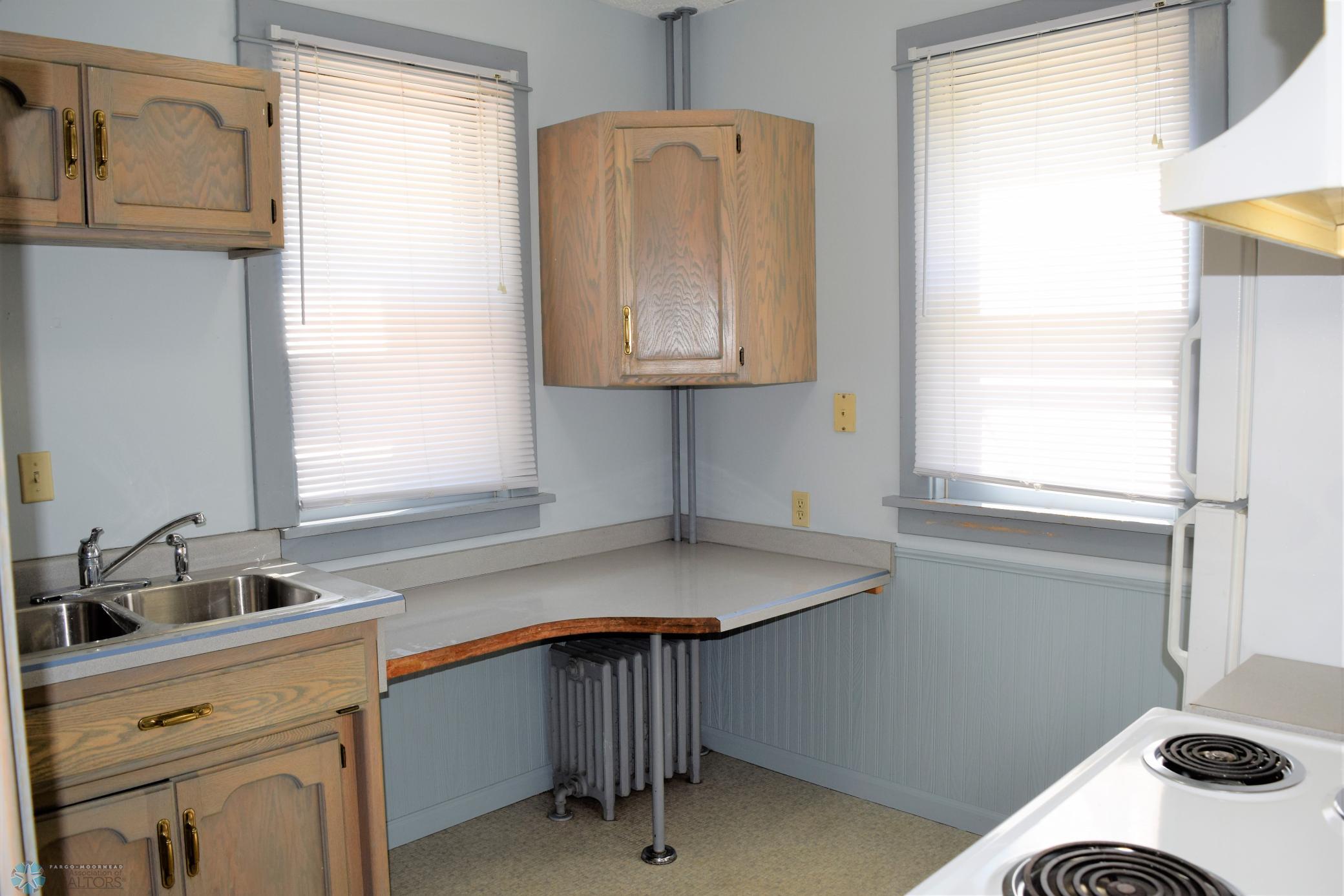 Kitchen 3`.JPG