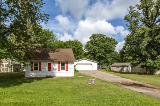 1138 Linden Lane, Detroit Lakes, MN 56501