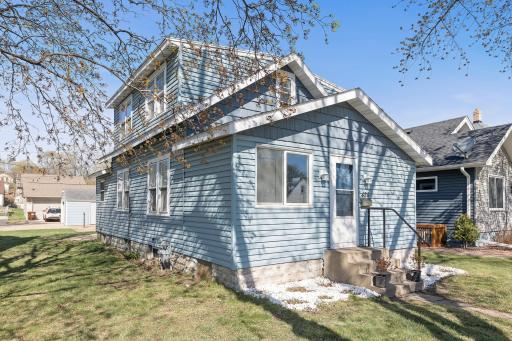 428 9th Avenue S, South Saint Paul, MN 55075