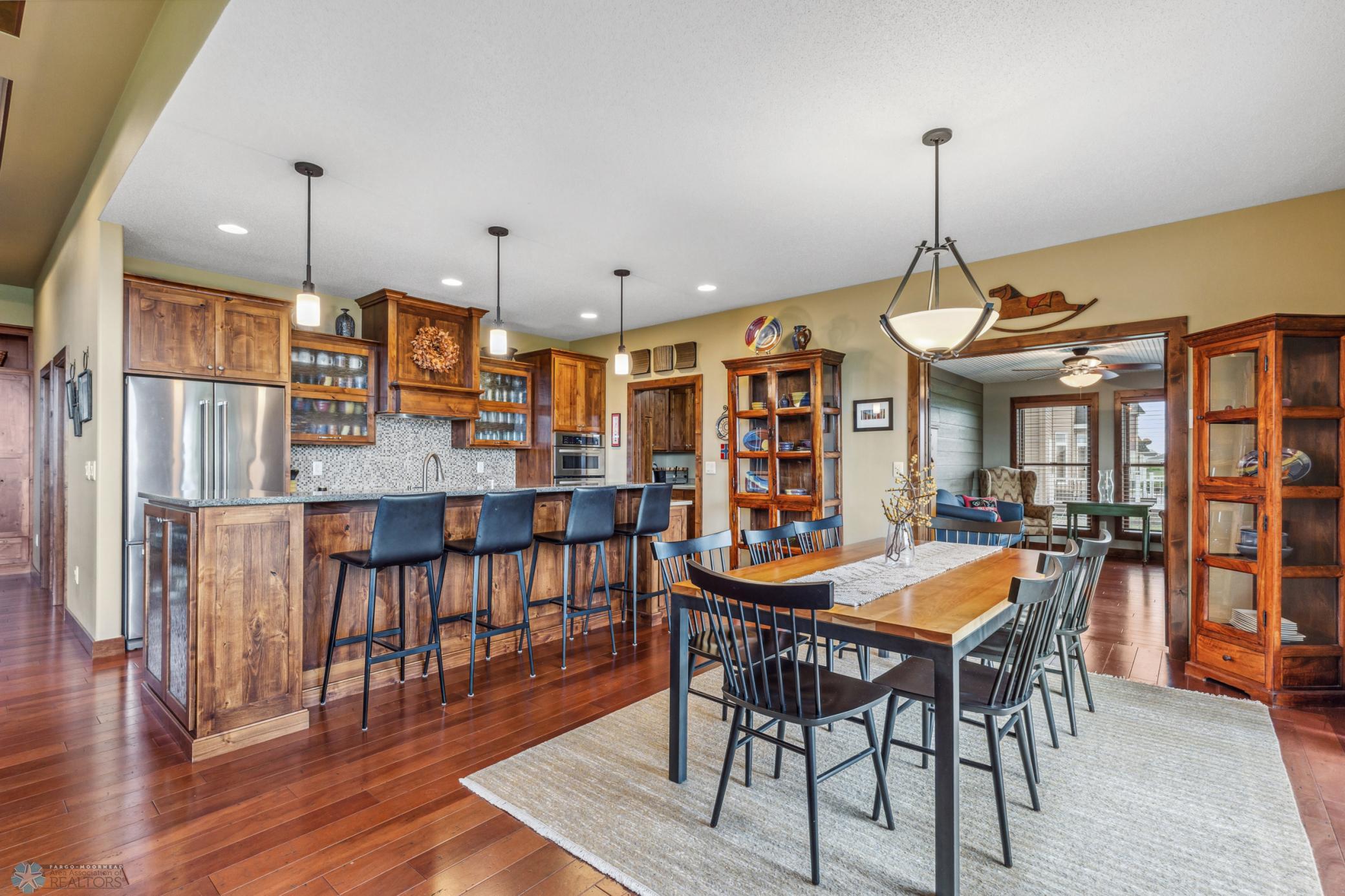 Kitchen/Dining Area