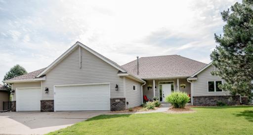 3715 Blackhawk Lake Court, Saint Paul, MN 55122