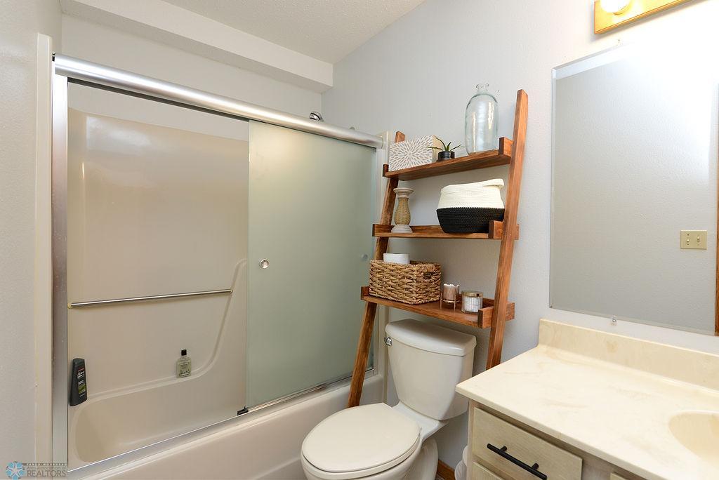 Lower Full Bath