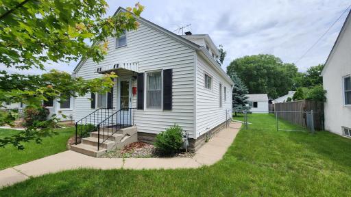 5537 42nd Avenue S, Minneapolis, MN 55417