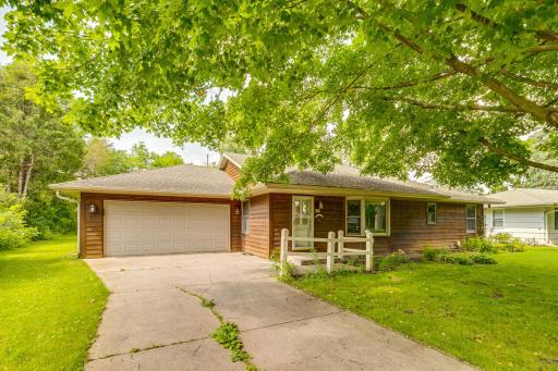675 Harmony Circle, Wayzata, MN 55391
