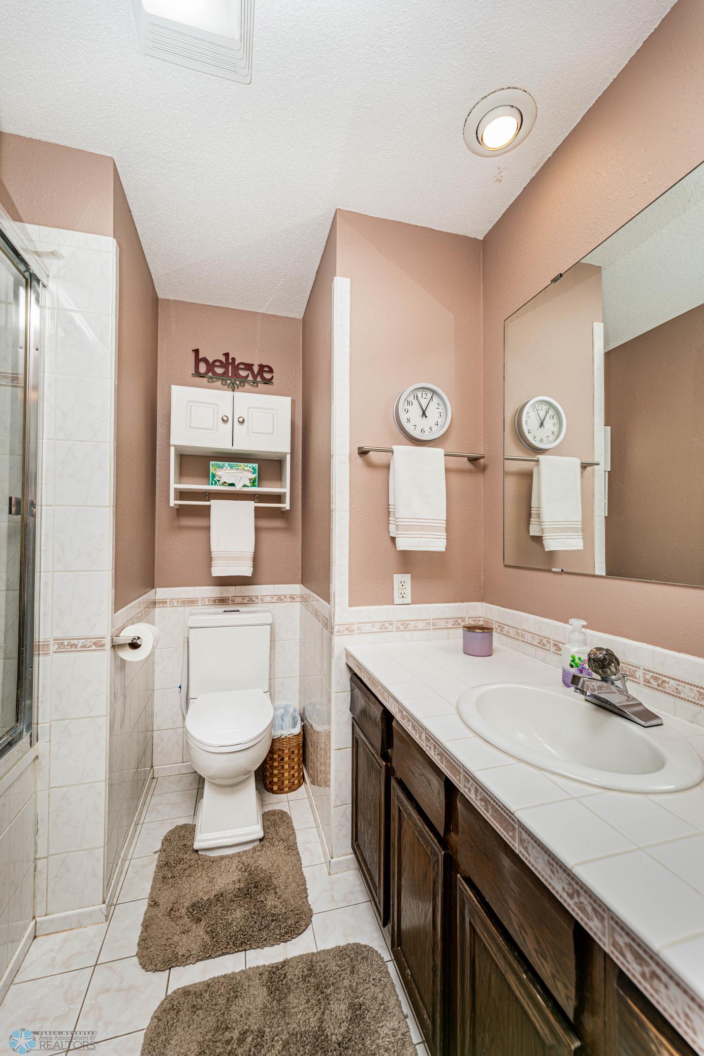 64092(12of56).jpg