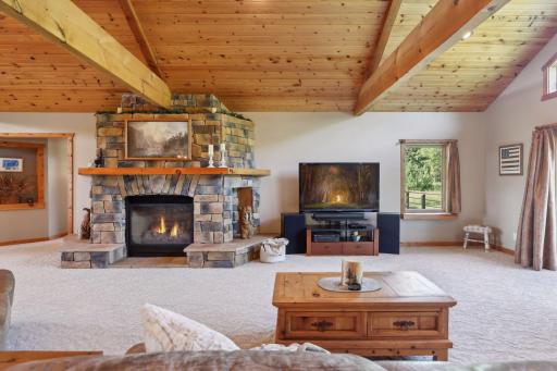 W9247 800th Avenue, River Falls, WI 54022