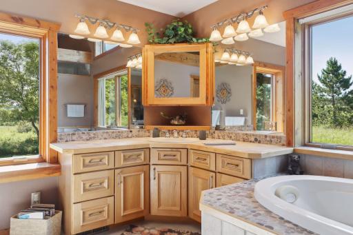 W9247 800th Avenue, River Falls, WI 54022