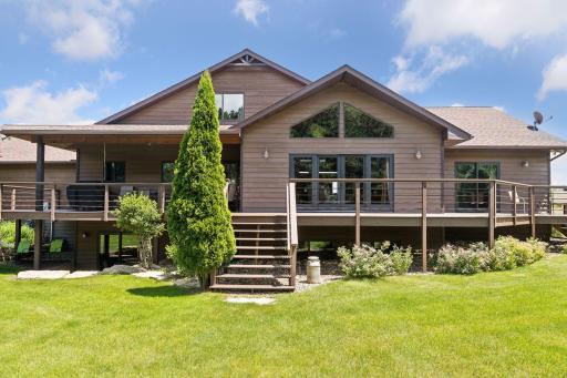 W9247 800th Avenue, River Falls, WI 54022