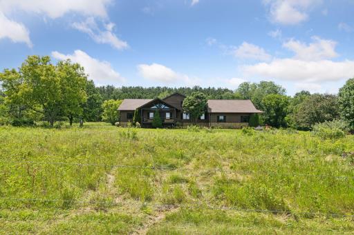 W9247 800th Avenue, River Falls, WI 54022