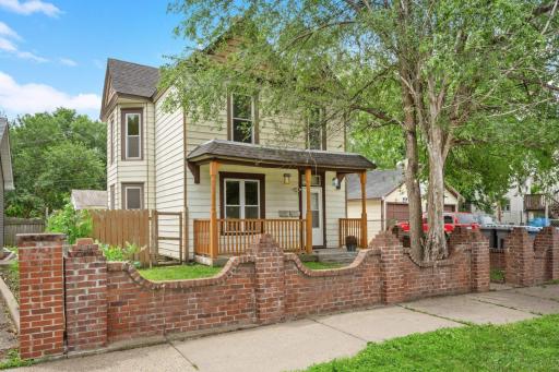 1855 E 32nd Street, Minneapolis, MN 55407