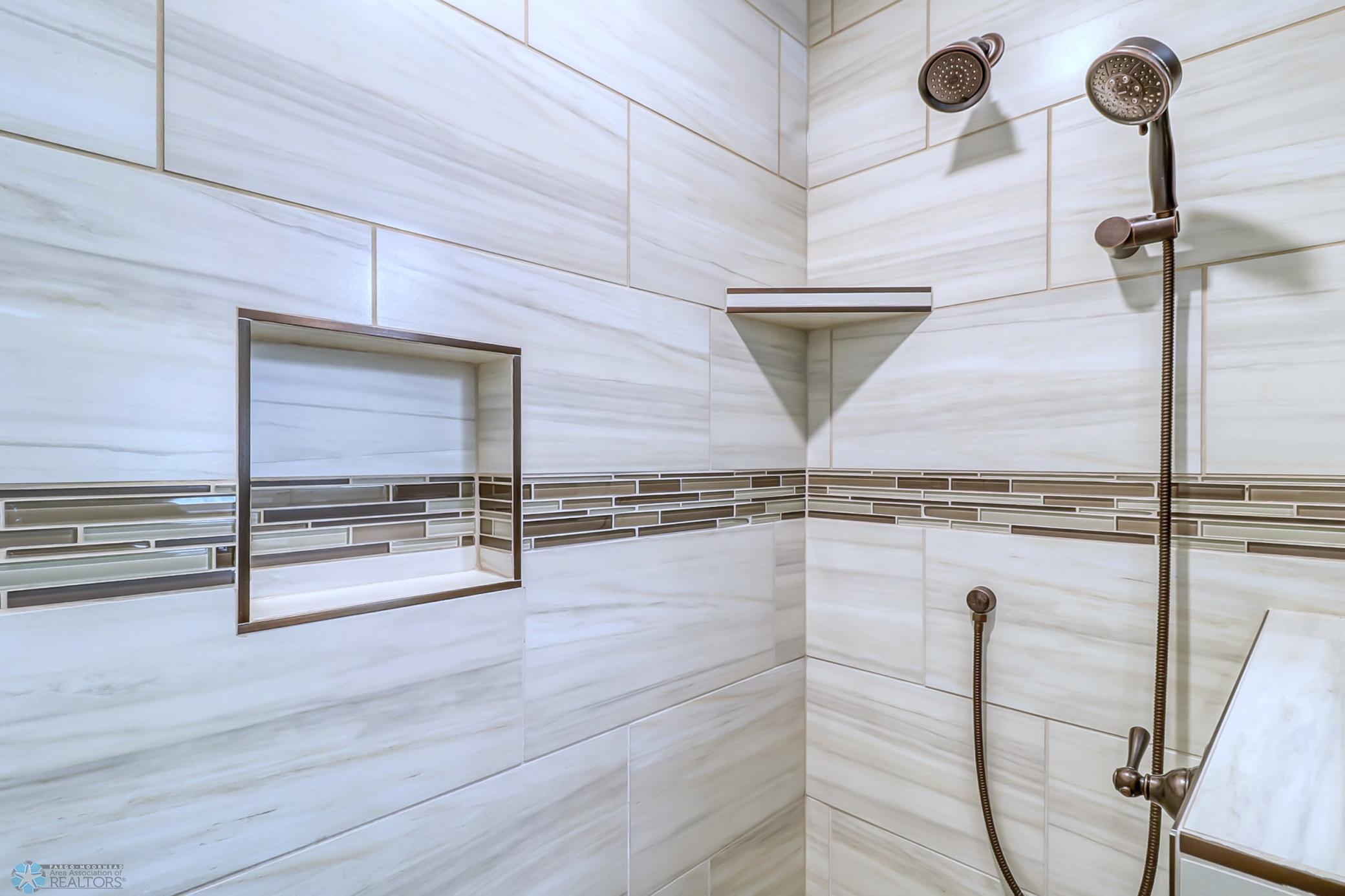 Primary 3/4 Bathroom1_2.jpg